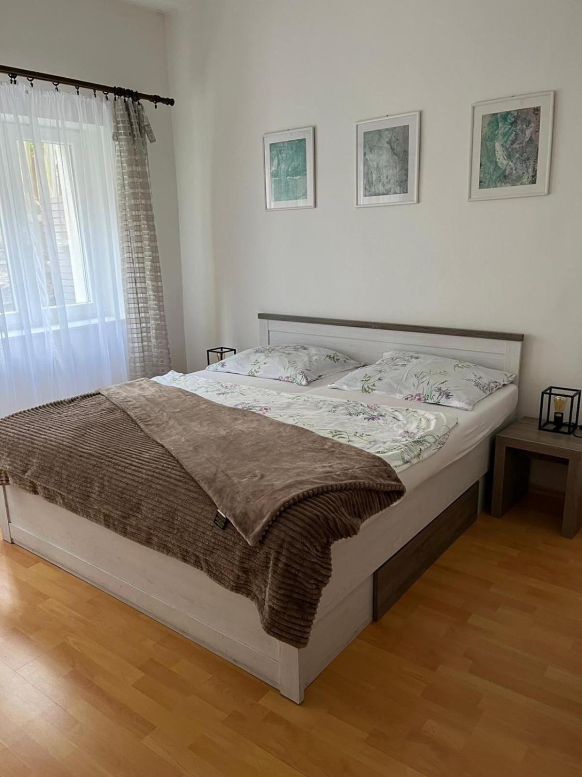 Apartman 825 Jáchymov Eksteriør billede
